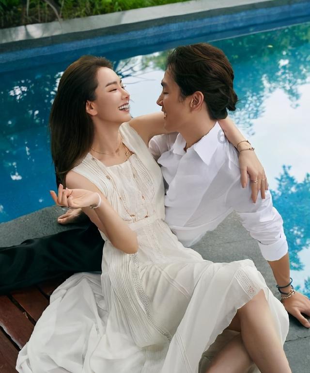 快与奔腾T90拥个满怀吧！远程启动智能空调，无需等待，进入温暖怀抱！