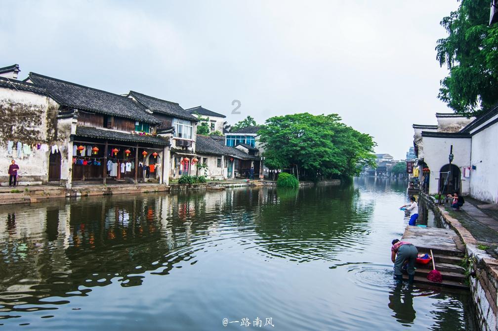 探索世界,与