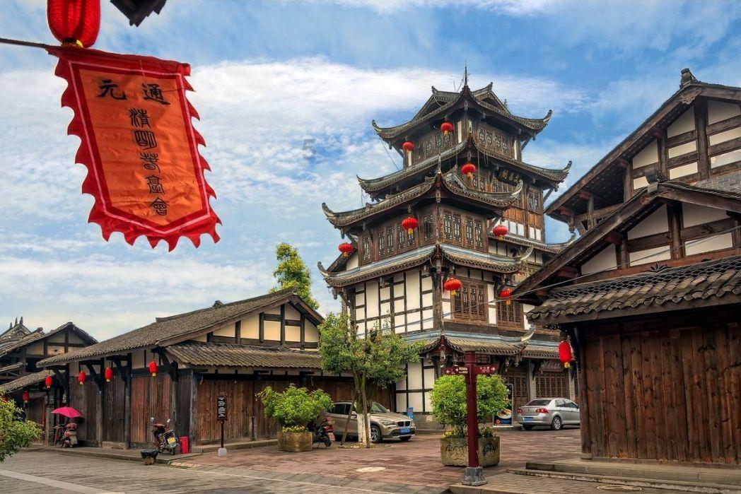 哈尔滨“小冻梨”研学团游走进都匀
