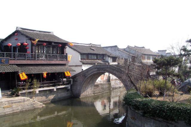 击碎怪蛋军团